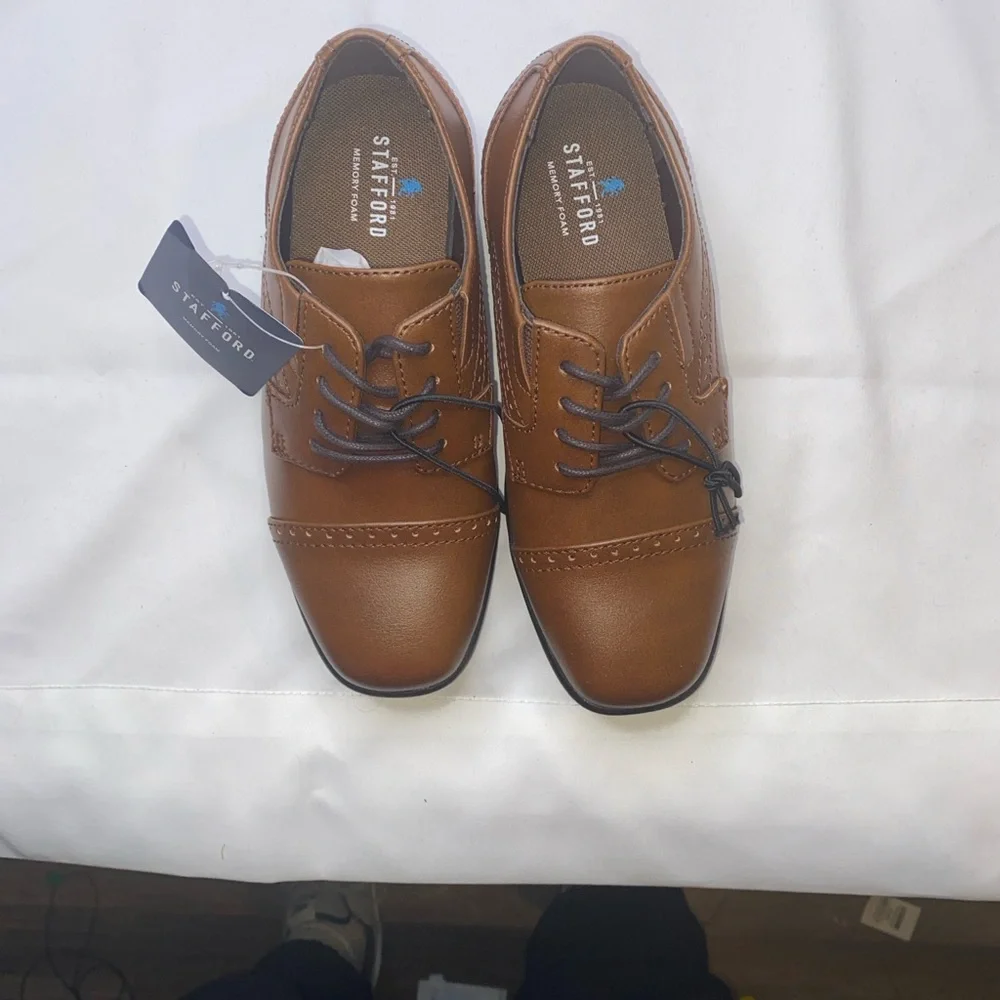 Stafford Dane Jr Little & Big Kid‎ Boys Memory Foam Oxford Shoes Size 13M